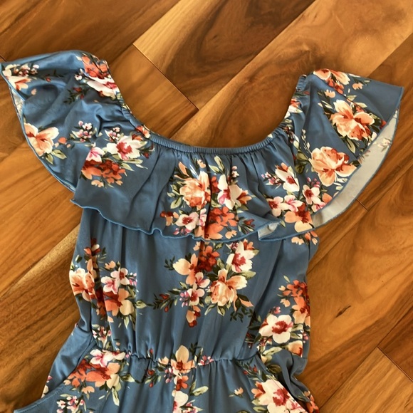 Girls stretchy blue floral jumpsuit - Picture 2 of 4
